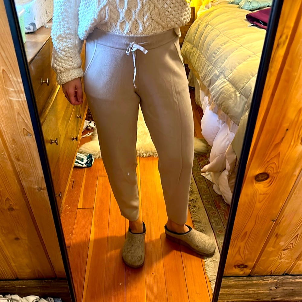 Banana Republic sweater jogger - worn once!